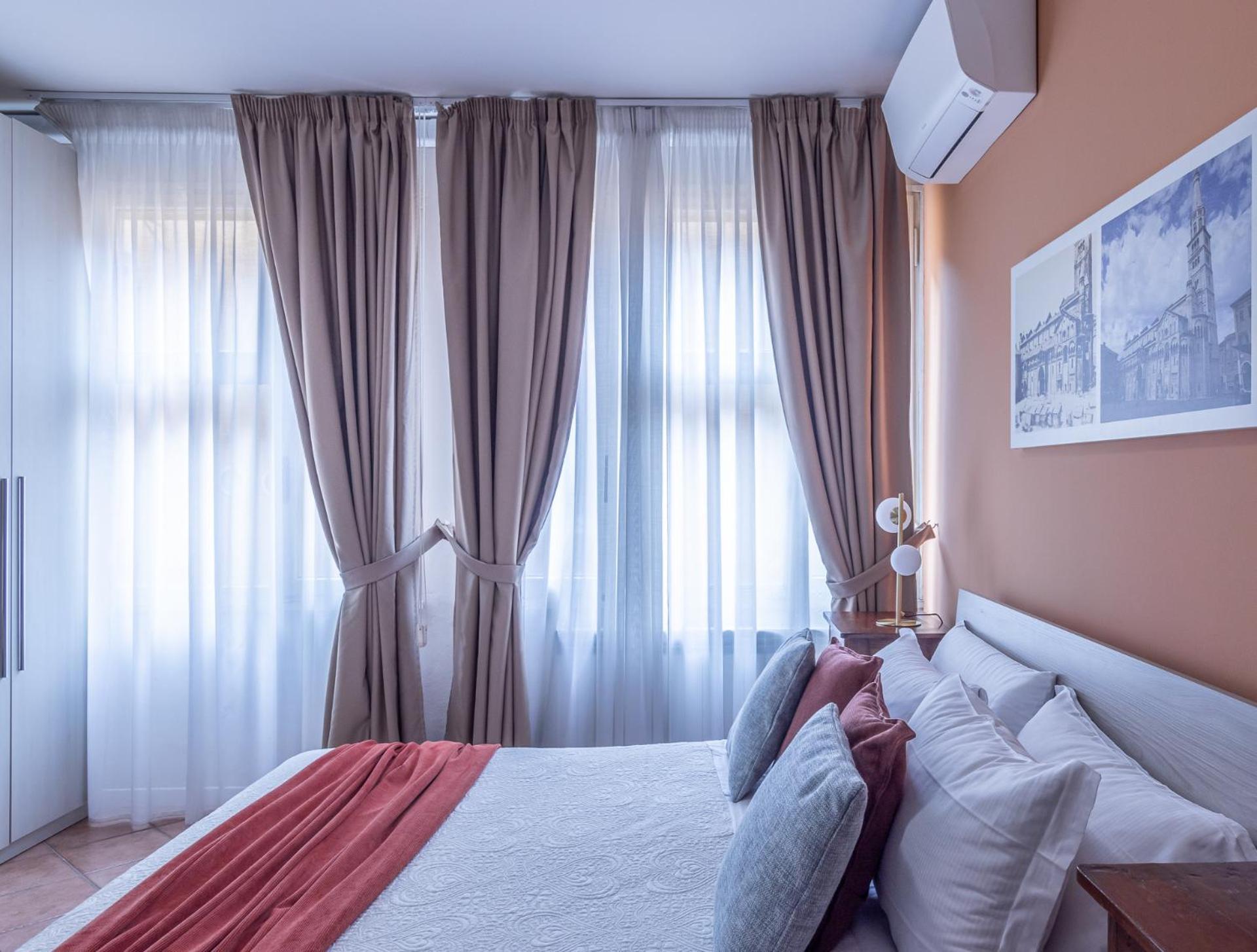 Room & Breakfast Canalino 21 Modena Exteriér fotografie