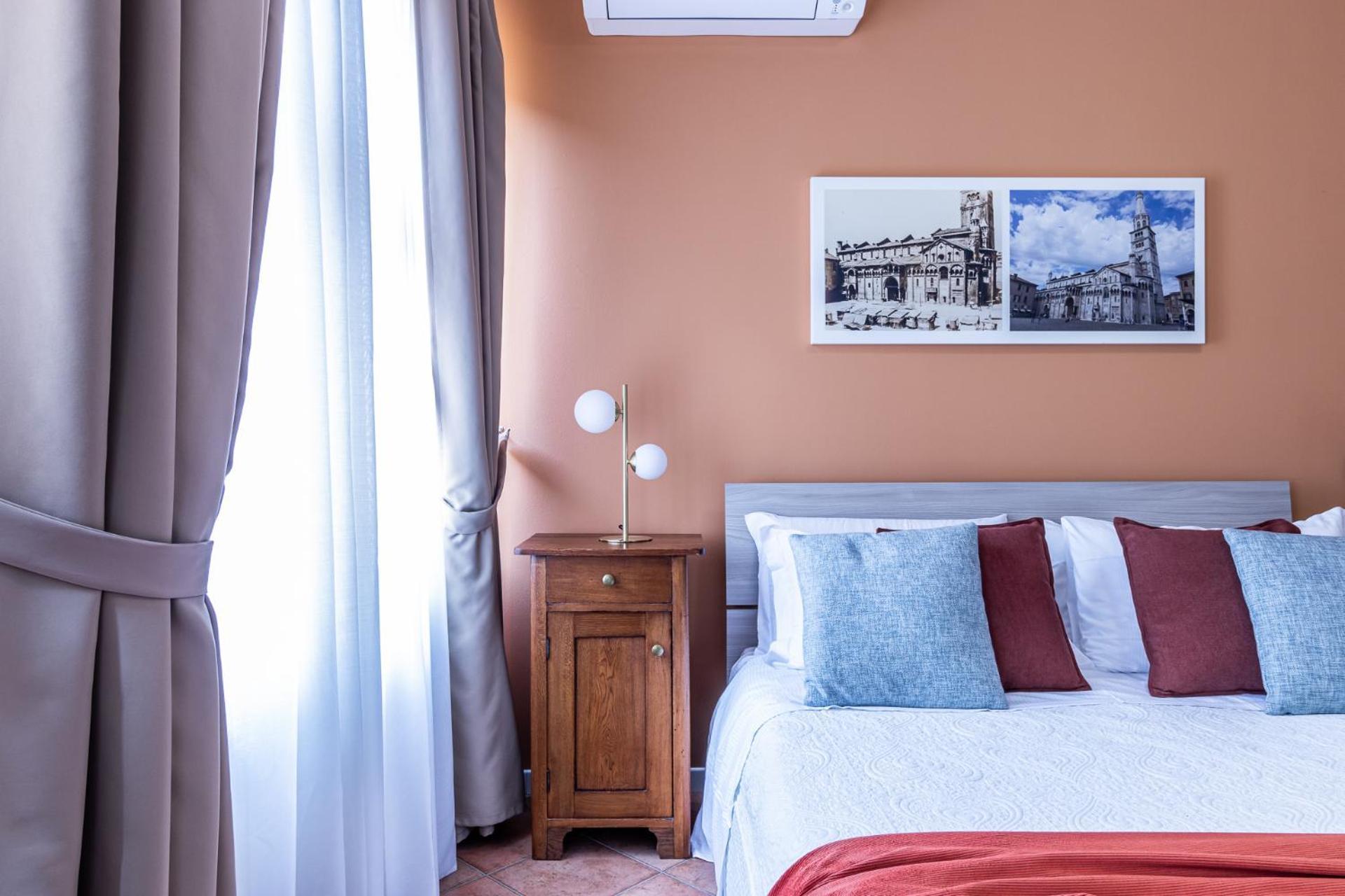 Room & Breakfast Canalino 21 Modena Exteriér fotografie